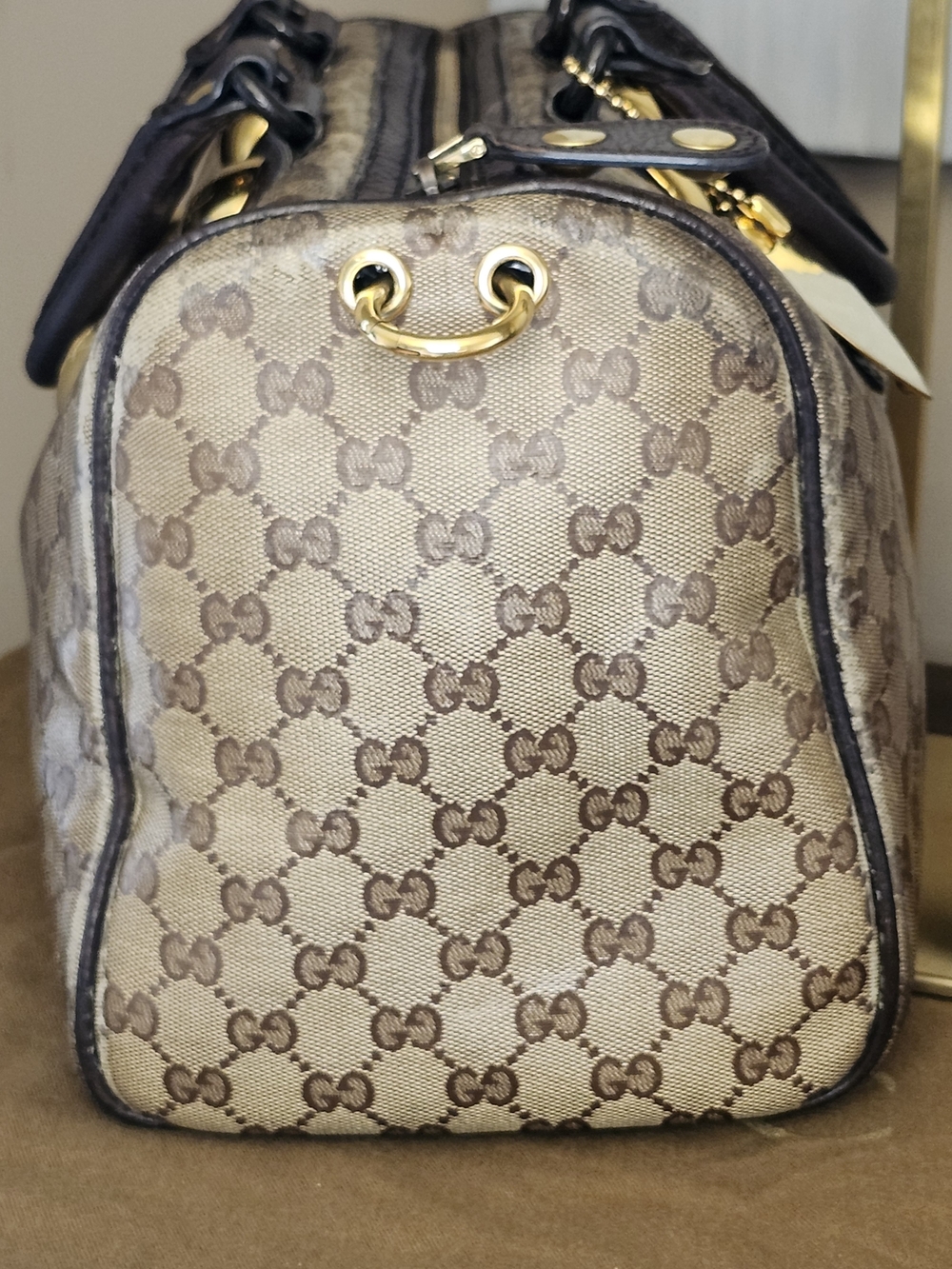 Gucci GG Crystal Babouska Hysteria Boston Bag featuring heart-shaped charm - Picture 5 of 16